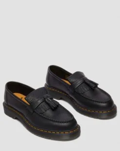 Adrian-loafers i Ambassador-læder med kvast in Sort