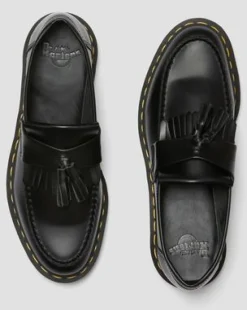 Adrian-loafers i Smooth læder med kvast og gul syning in Sort