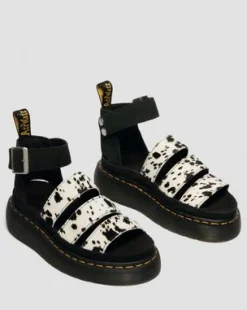Clarissa Quad-sandaler med rem i Hair On-læder in Cremefarvet & Sort