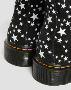 Junior 1460 Pascal Star Suede Lace Up Boots in Sort