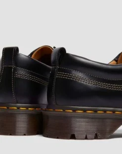 Lowell Moc Toe-lædersko in Sort