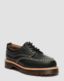 Lowell Moc Toe-sko i Wild Grain-læder in Sort
