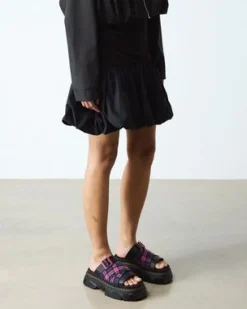 MATTISON SLIDE SLIP-ON SANDALER in Sort & Pink Multi