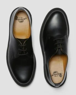 1461 Narrow Plain Welt Oxford-sko i Smooth læder in Sort