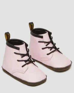 Nyfødt 1460 Auburn læderstøvletter in Pale Pink