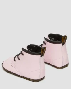 Nyfødt 1460 Auburn læderstøvletter in Pale Pink