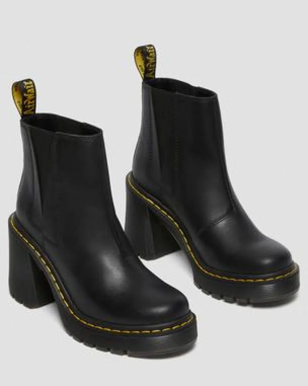 Spence Leather Flared Heel Chelsea Boots in Sort