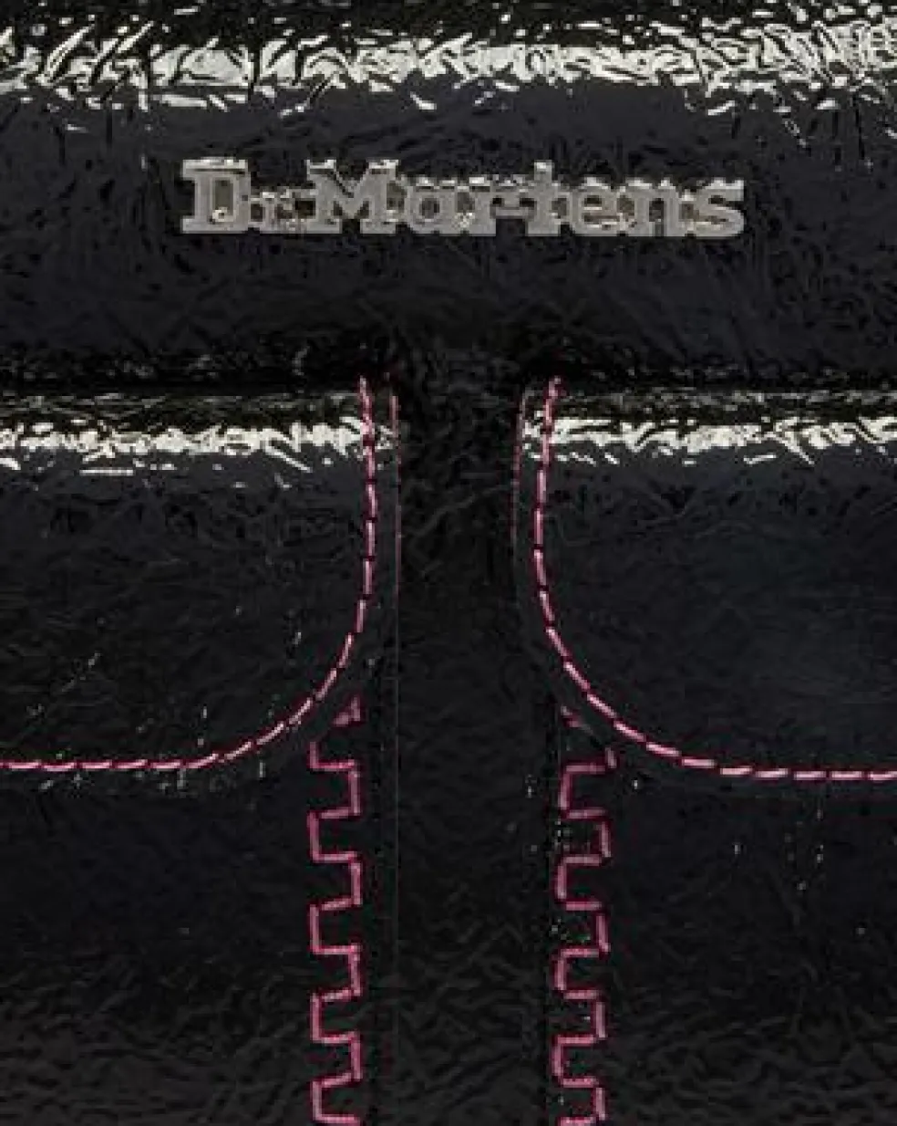 Taske i slidt laklæder med tophåndtag in Sort